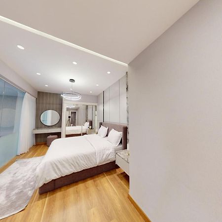 Al Fares Luxury Furnished Apartment-Damac Tower Екстериор снимка