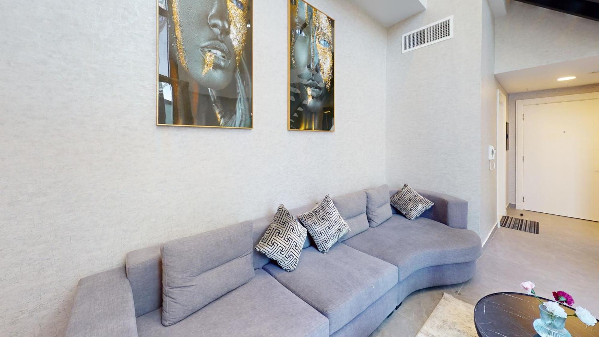 Al Fares Luxury Furnished Apartment-Damac Tower Екстериор снимка